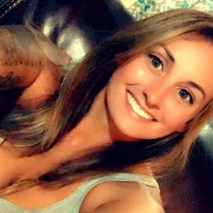 Meet your Posher, Tabitha